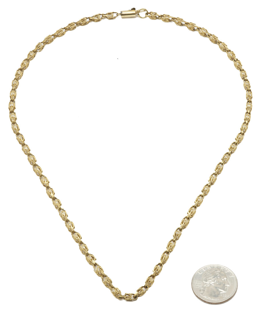 Lot 1261: 10K Yellow Gold Turkish Link Necklace