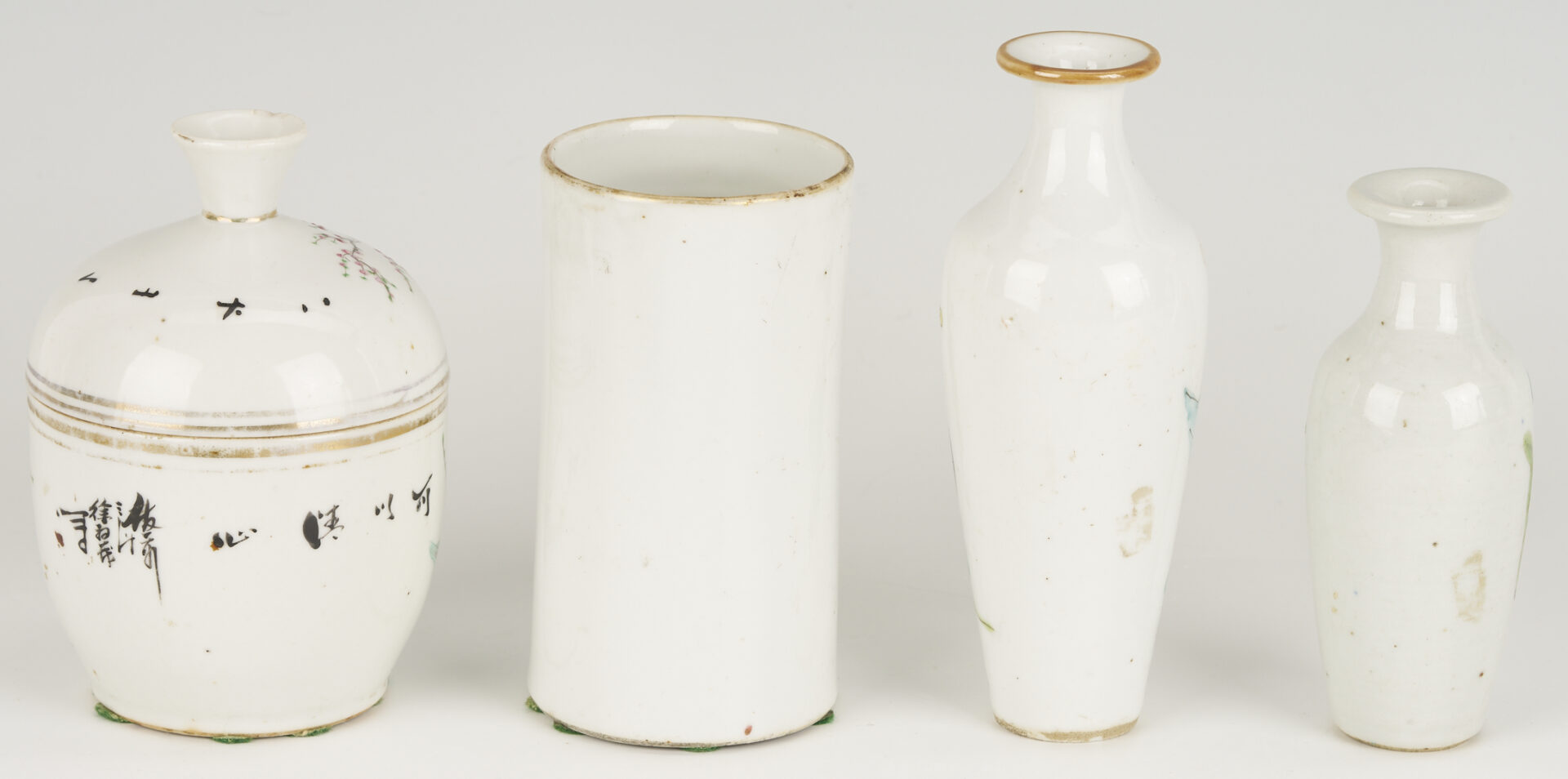 Lot 12: 10 Pcs. Chinese Famille Rose Porcelain