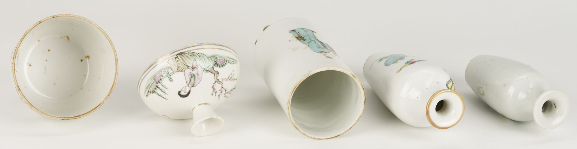 Lot 12: 10 Pcs. Chinese Famille Rose Porcelain