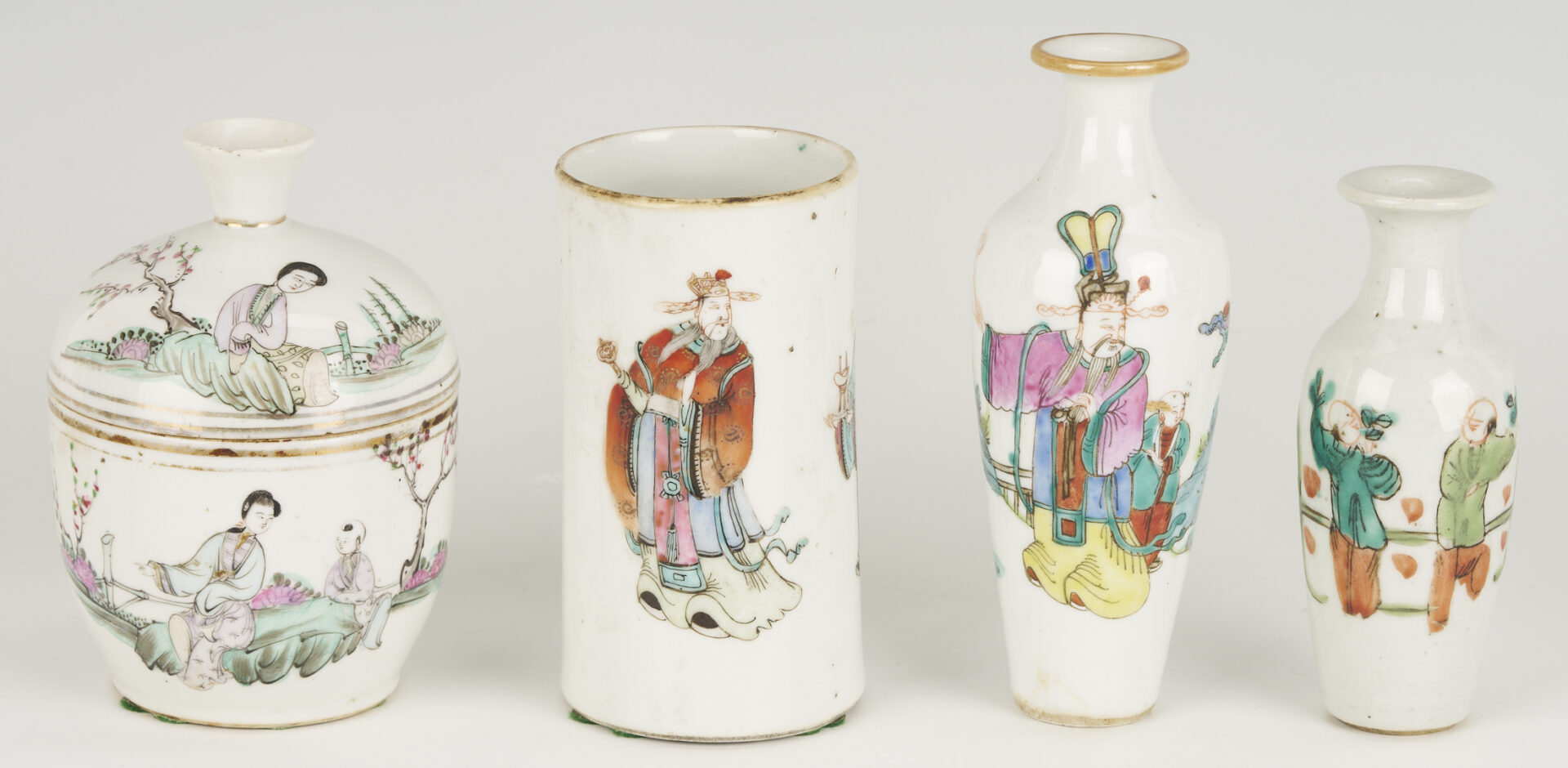 Lot 12: 10 Pcs. Chinese Famille Rose Porcelain