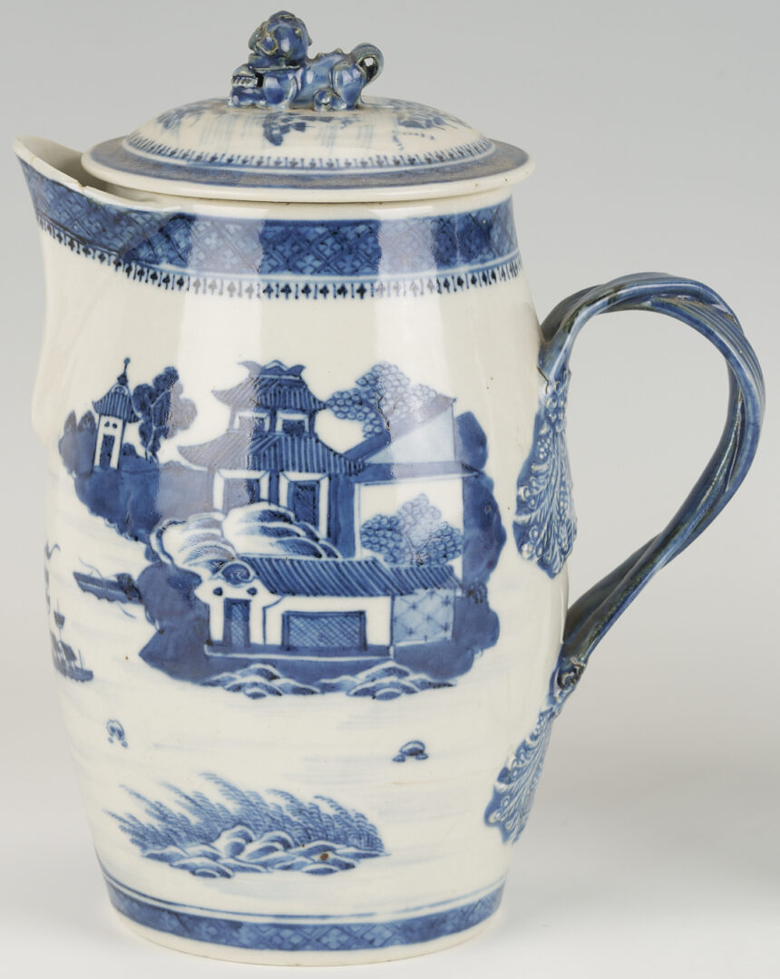 Lot 14: 2 Large Chinese Export Nanking Cider Pitchers