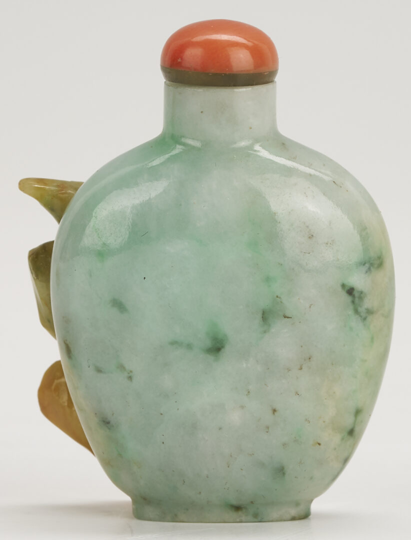 Lot 1: 2 Snuff Bottles: Opal Turtle Form and Jade