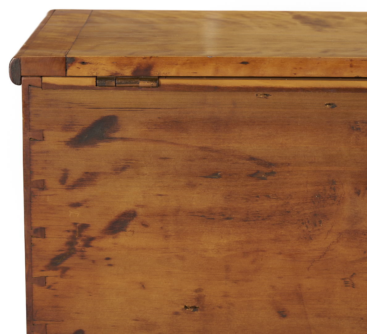 Lot 212: Southern Sheraton Tiger Maple Sugar Chest