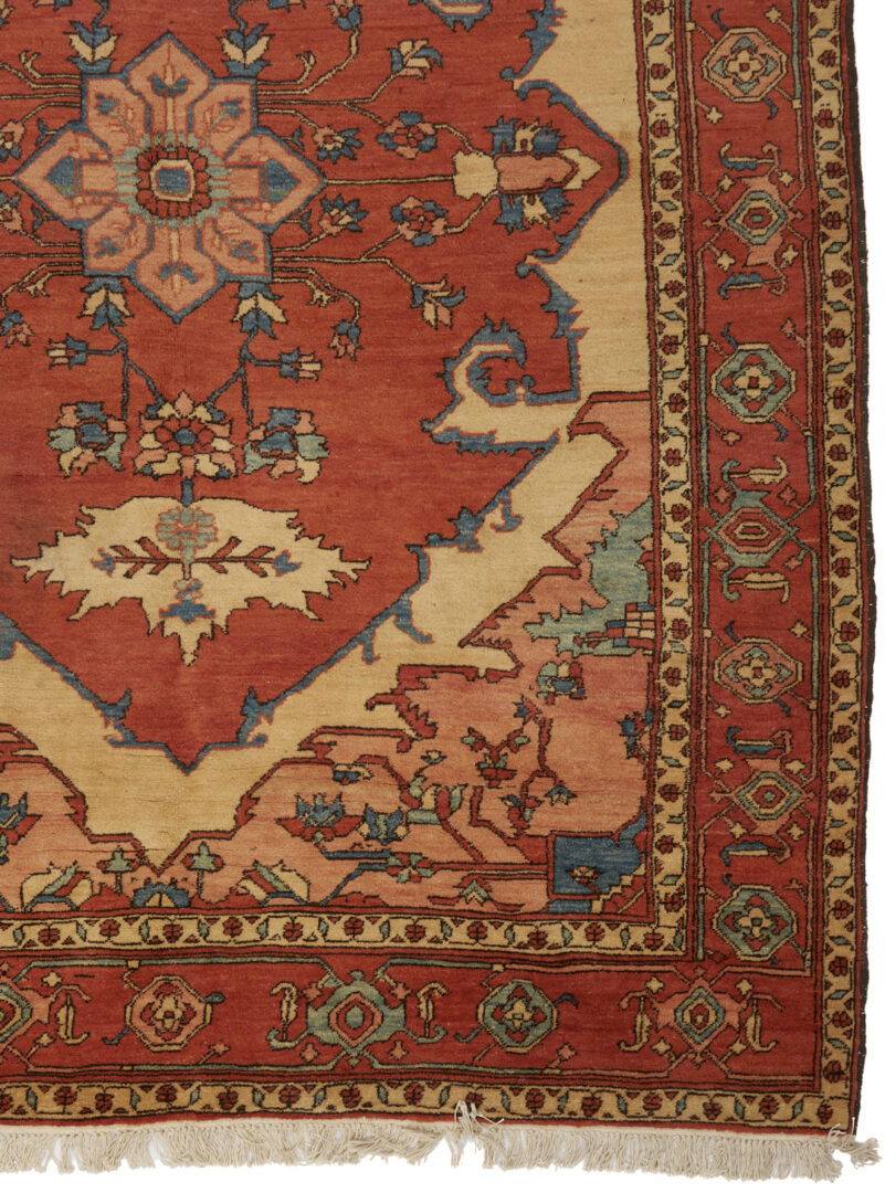 Lot 255: Vintage Serapi style Rug, Mason Purcell 10 x 6