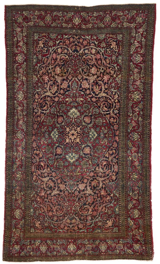 Lot 266: Antique Persian Isfahan Rug, 5 ft. x 7 ft.