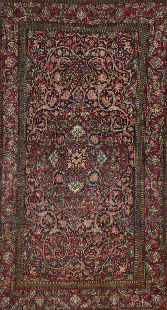 Lot 266: Antique Persian Isfahan Rug, 5 ft. x 7 ft.