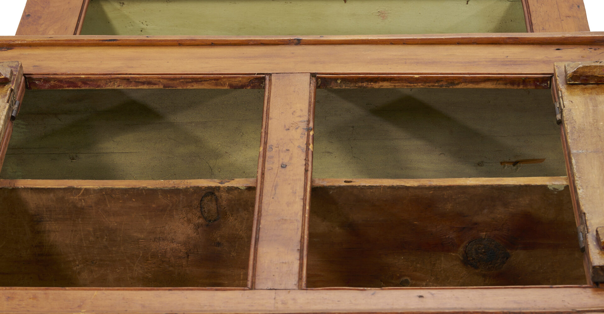 Lot 299: American Stepback Cupboard with Scallop Design & Bracket Feet