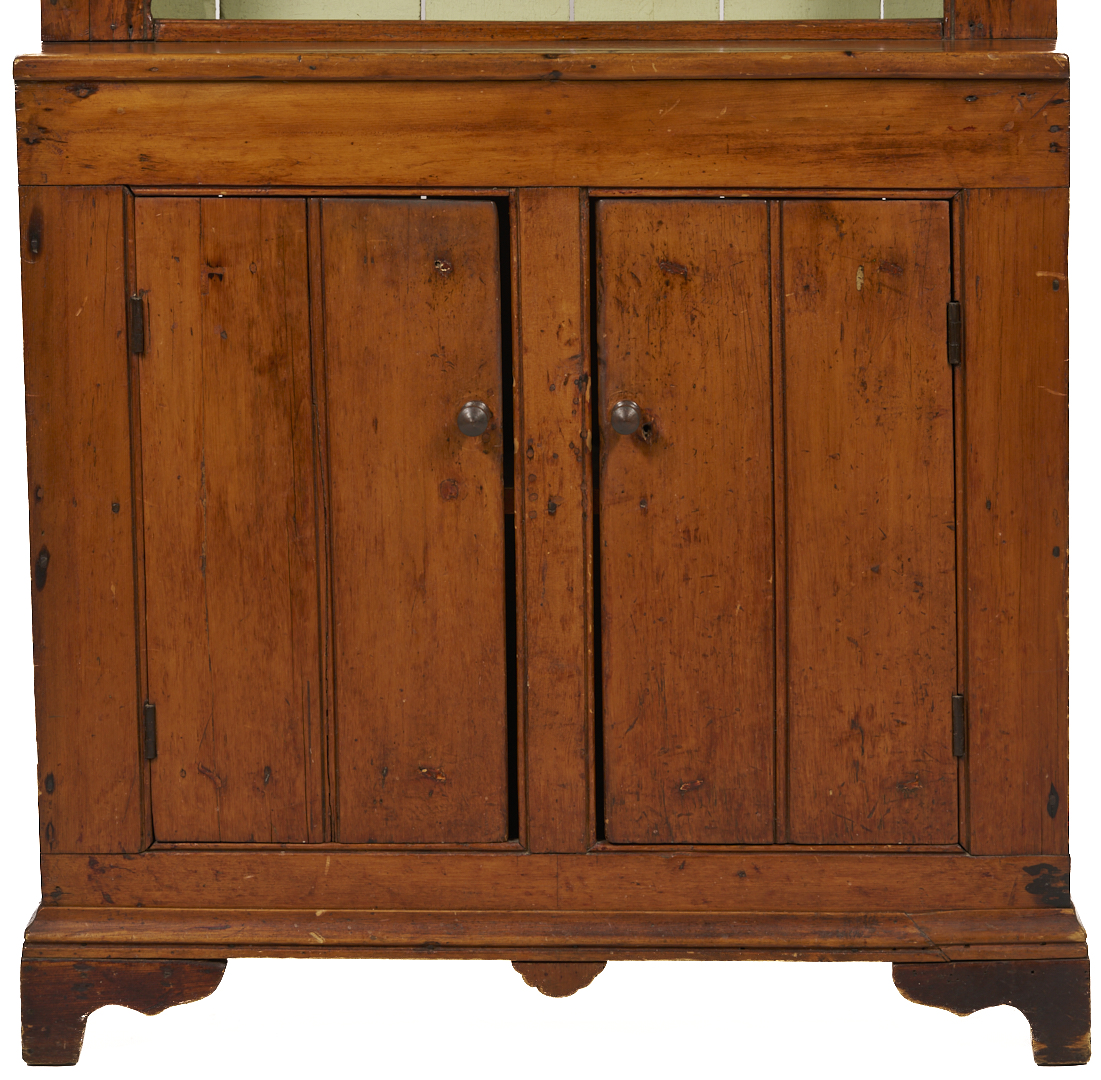 Lot 299: American Stepback Cupboard with Scallop Design & Bracket Feet
