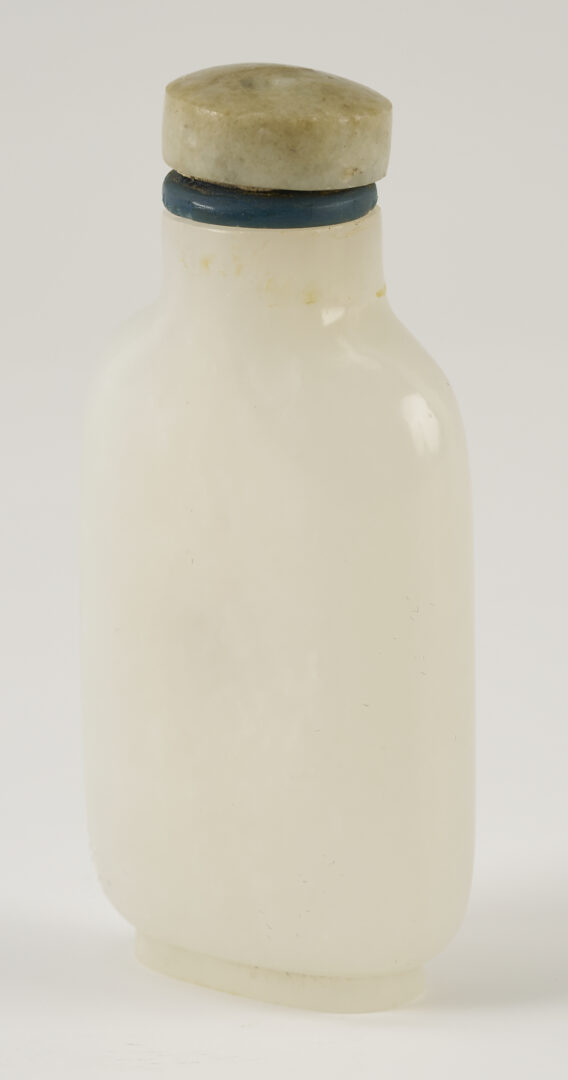 Lot 2: Chinese White Jade Snuff Bottle