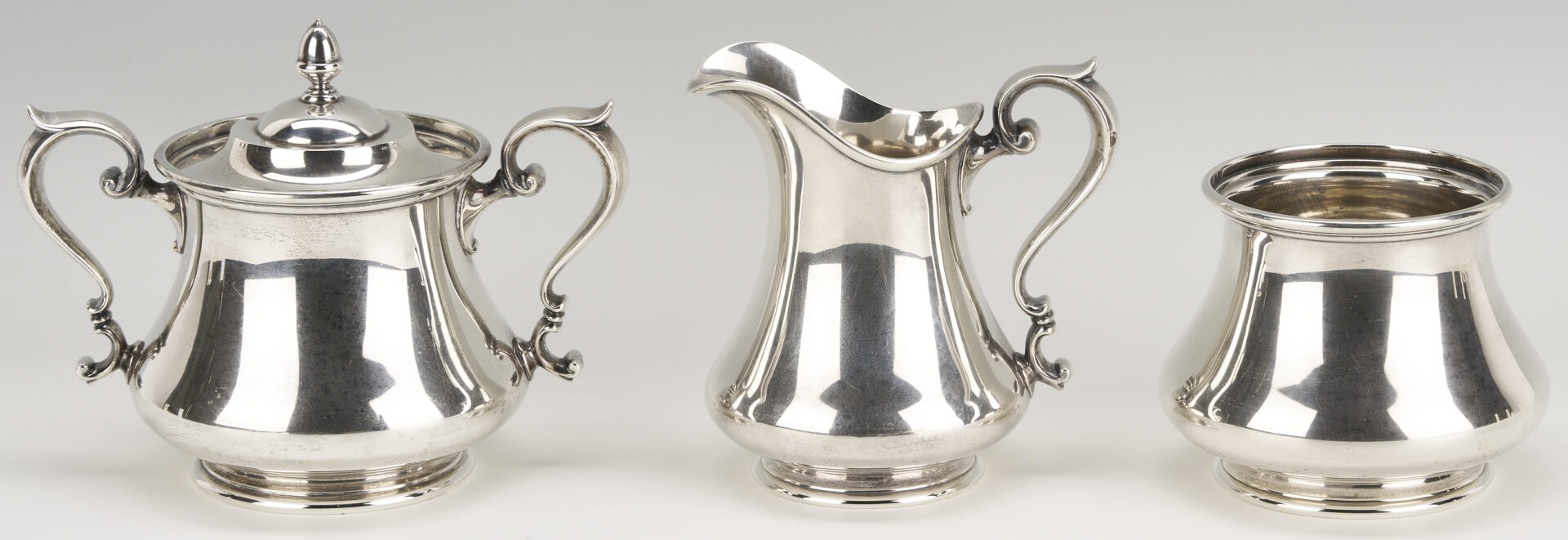 Lot 303: 5 Pc. Durgin Sterling Silver Tea Set