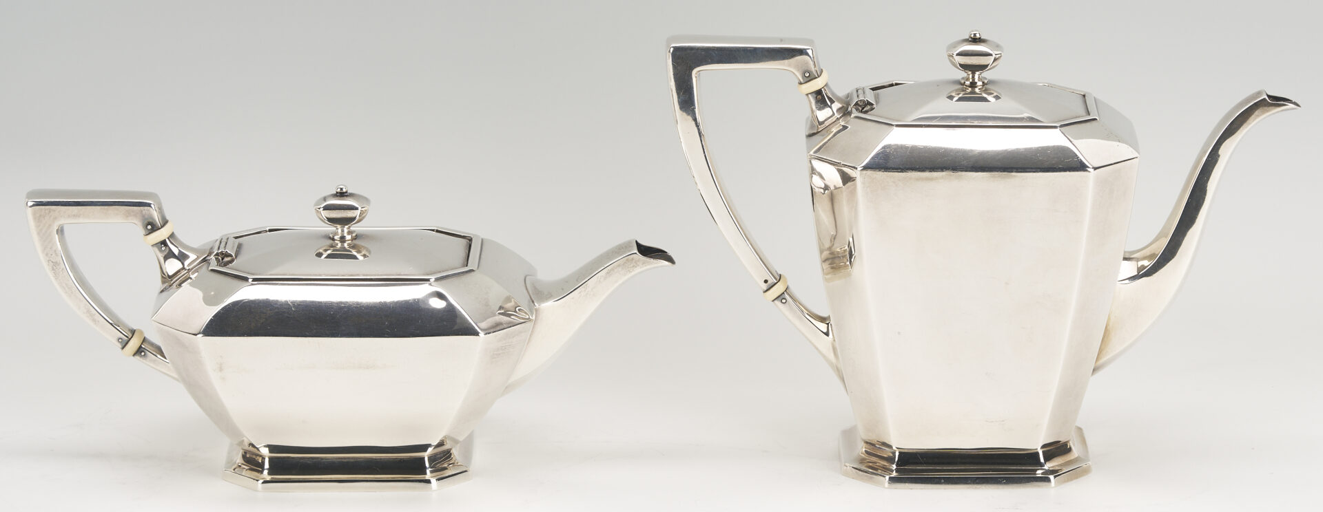 Lot 309: Gorham Fairfax 5 pc Sterling Tea Set w/ S/P Tray