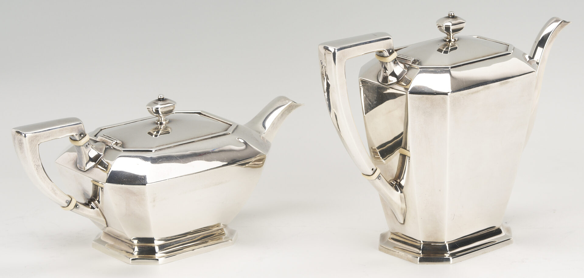 Lot 309: Gorham Fairfax 5 pc Sterling Tea Set w/ S/P Tray