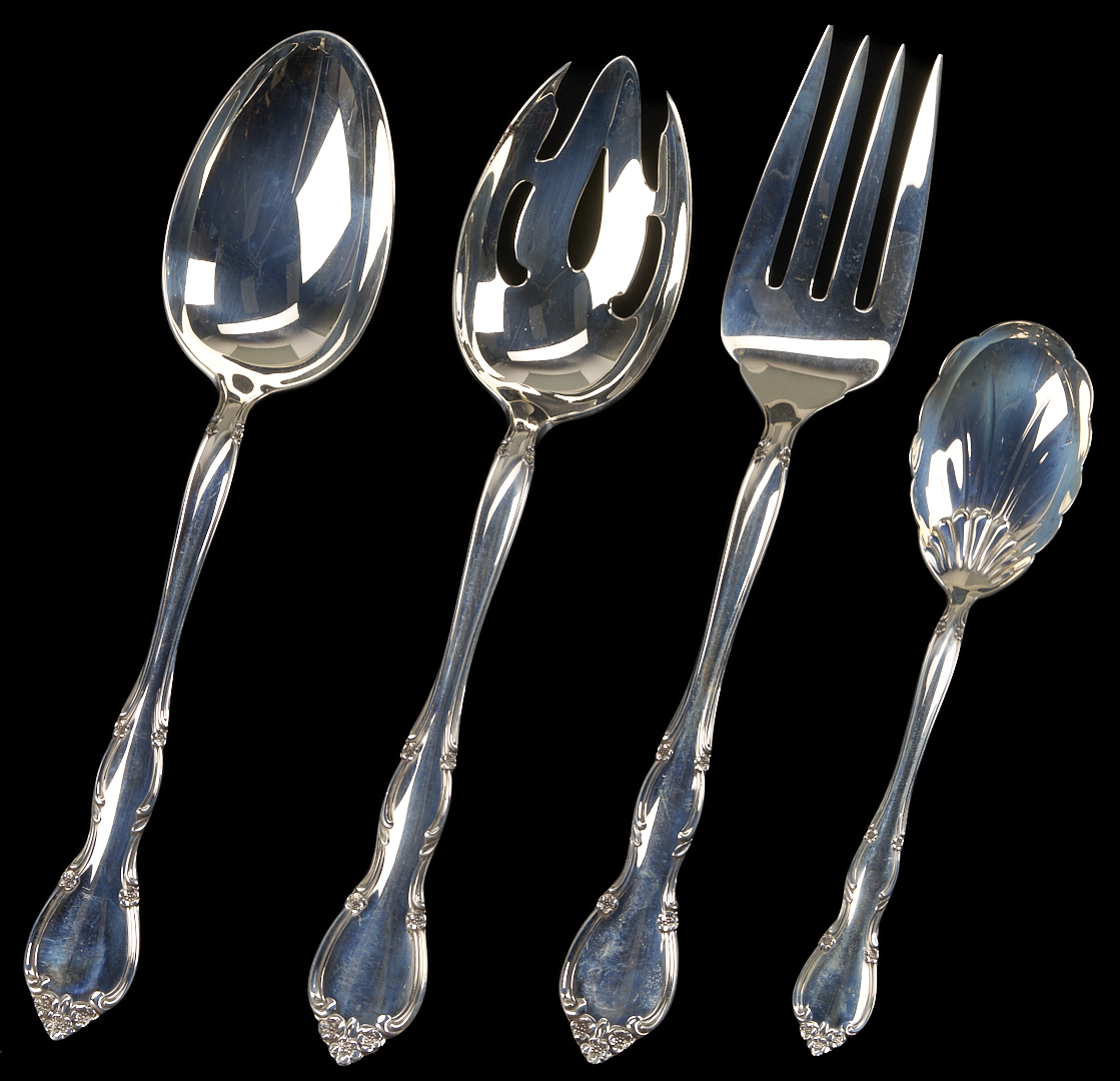 Lot 313: 66 Pcs Gorham Sterling Silver Rose Tiara Flatware