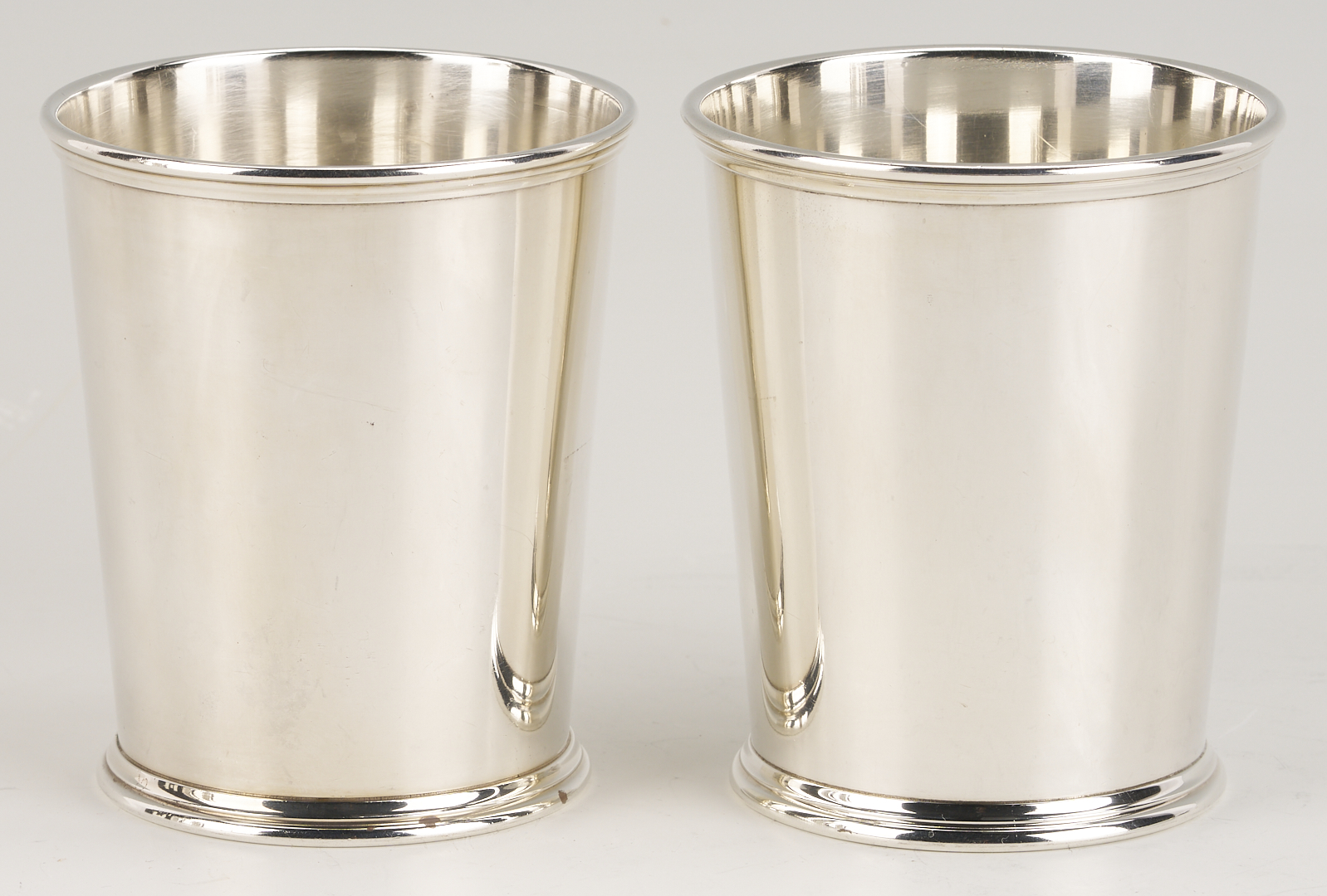 Lot 317: 12 S. Kirk & Son Sterling Silver Julep Cups