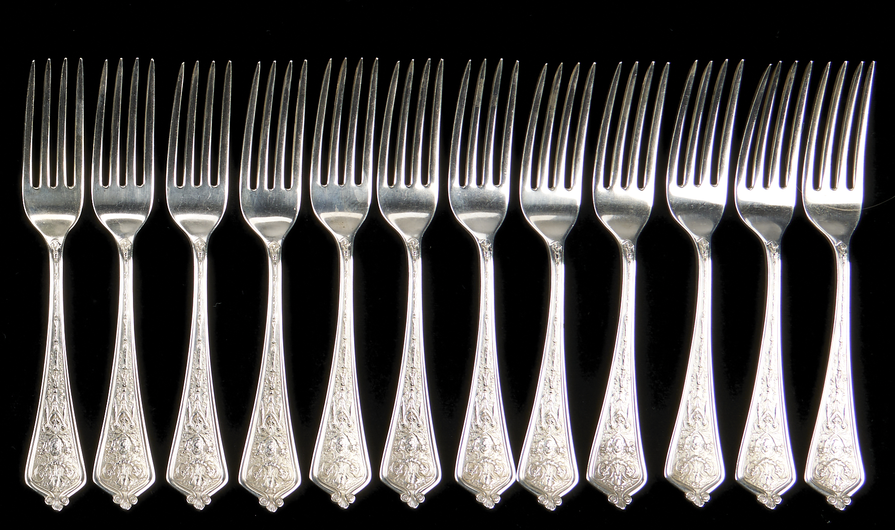 Lot 318: 47 Pcs Lady Washington Sterling Flatware