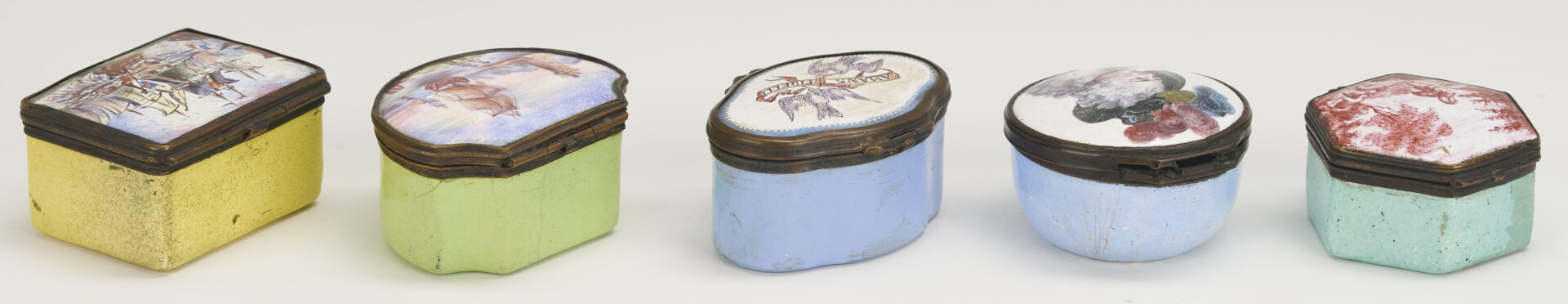 Lot 373: Ten Bilston & Battersea Enamel Boxes