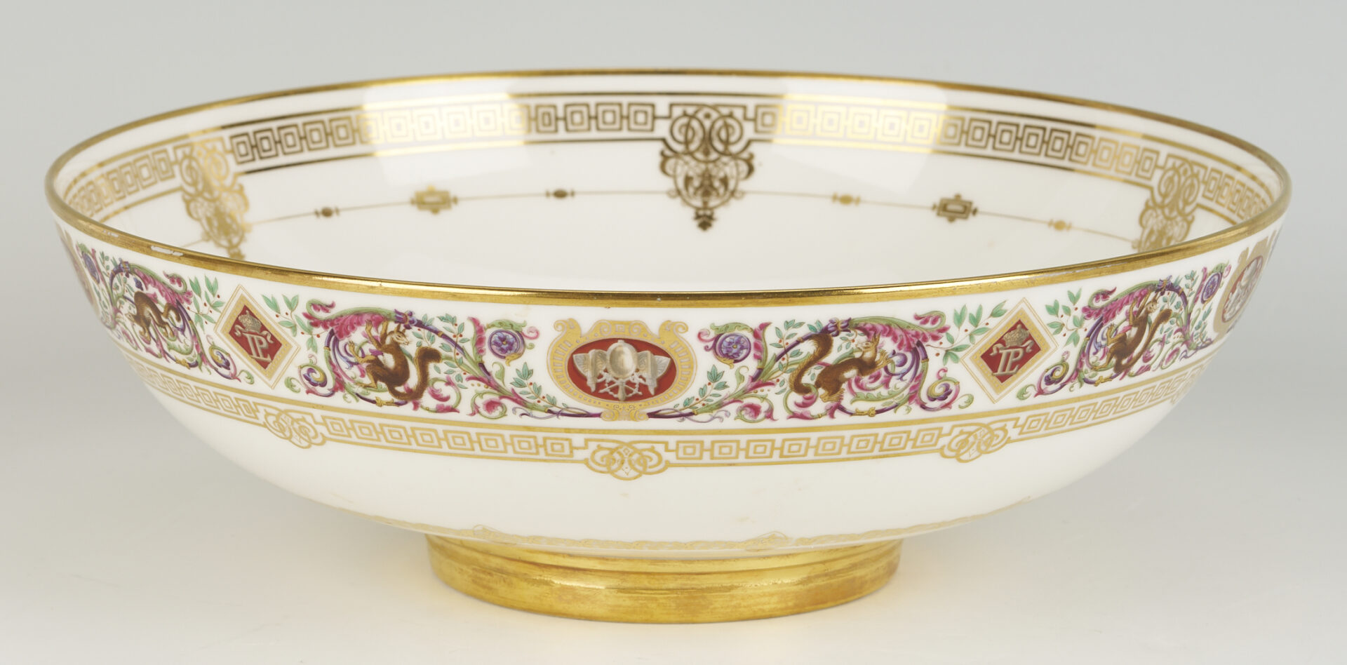 Lot 375: 19 Pc Sevres De Fountainbleau Porcelain Hunting Service, c. 1845