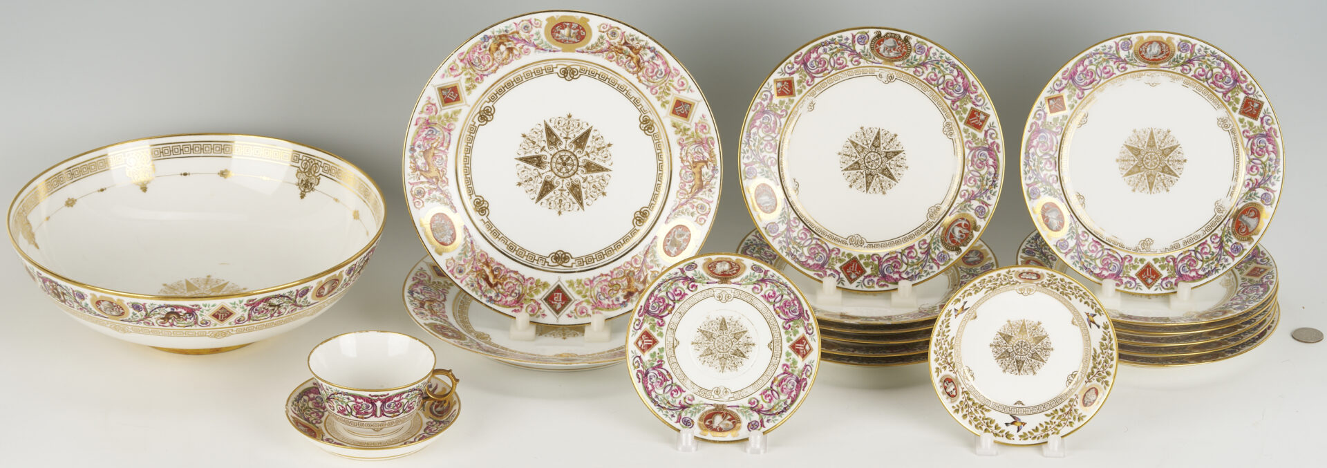 Lot 375: 19 Pc Sevres De Fountainbleau Porcelain Hunting Service, c. 1845