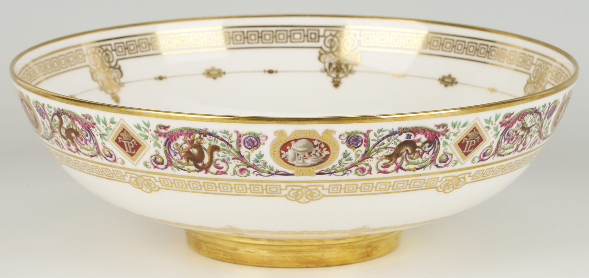 Lot 375: 19 Pc Sevres De Fountainbleau Porcelain Hunting Service, c. 1845