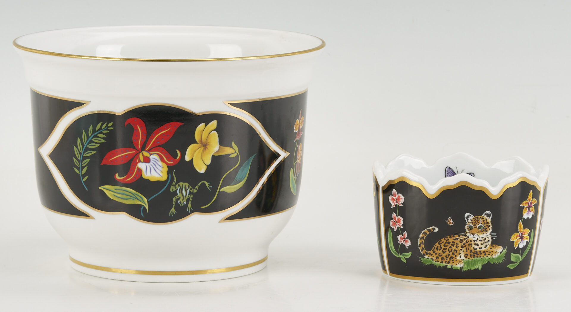Lot 378: 12 Lynn Chase Jaguar Jungle Decorative Porcelain Items, Incl. Signed