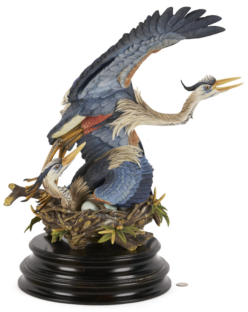 Lot 380: Hutschenreuther Heron Porcelain Sculpture, The Challenge