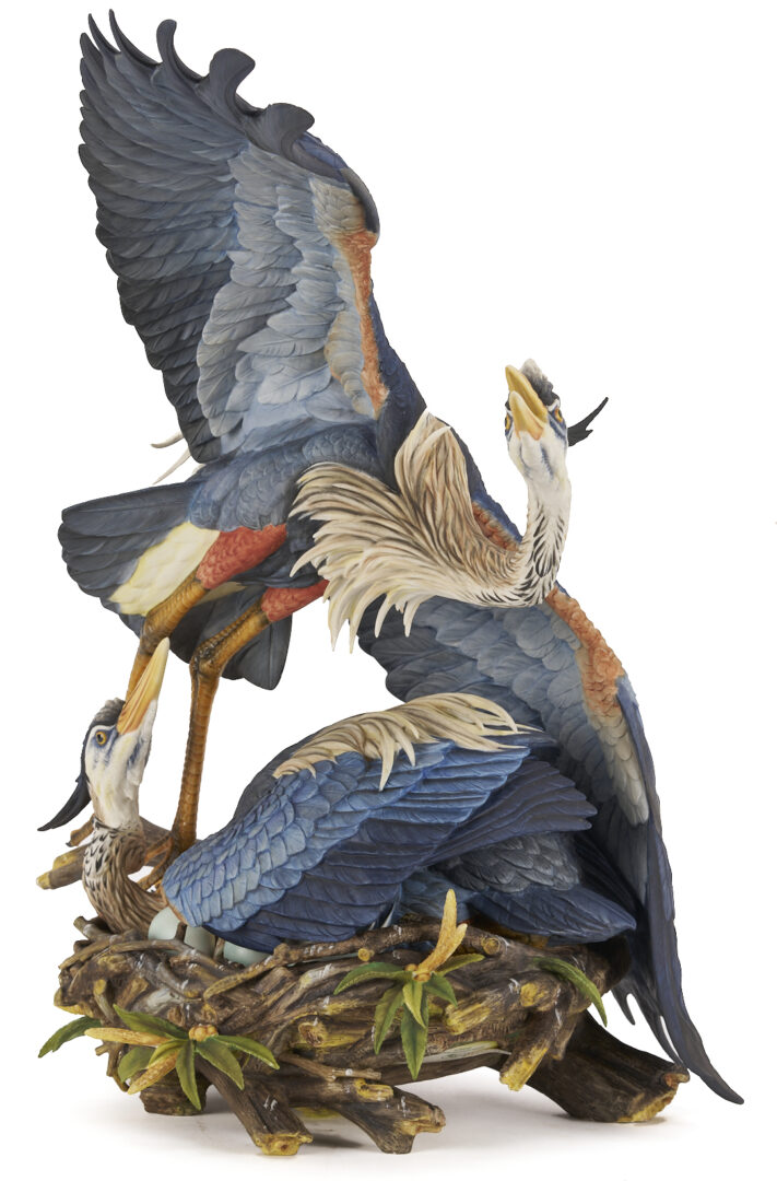 Lot 380: Hutschenreuther Heron Porcelain Sculpture, The Challenge