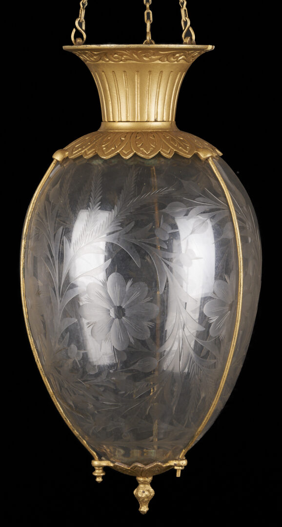 Lot 395: 3 Pharmacy Show Globes