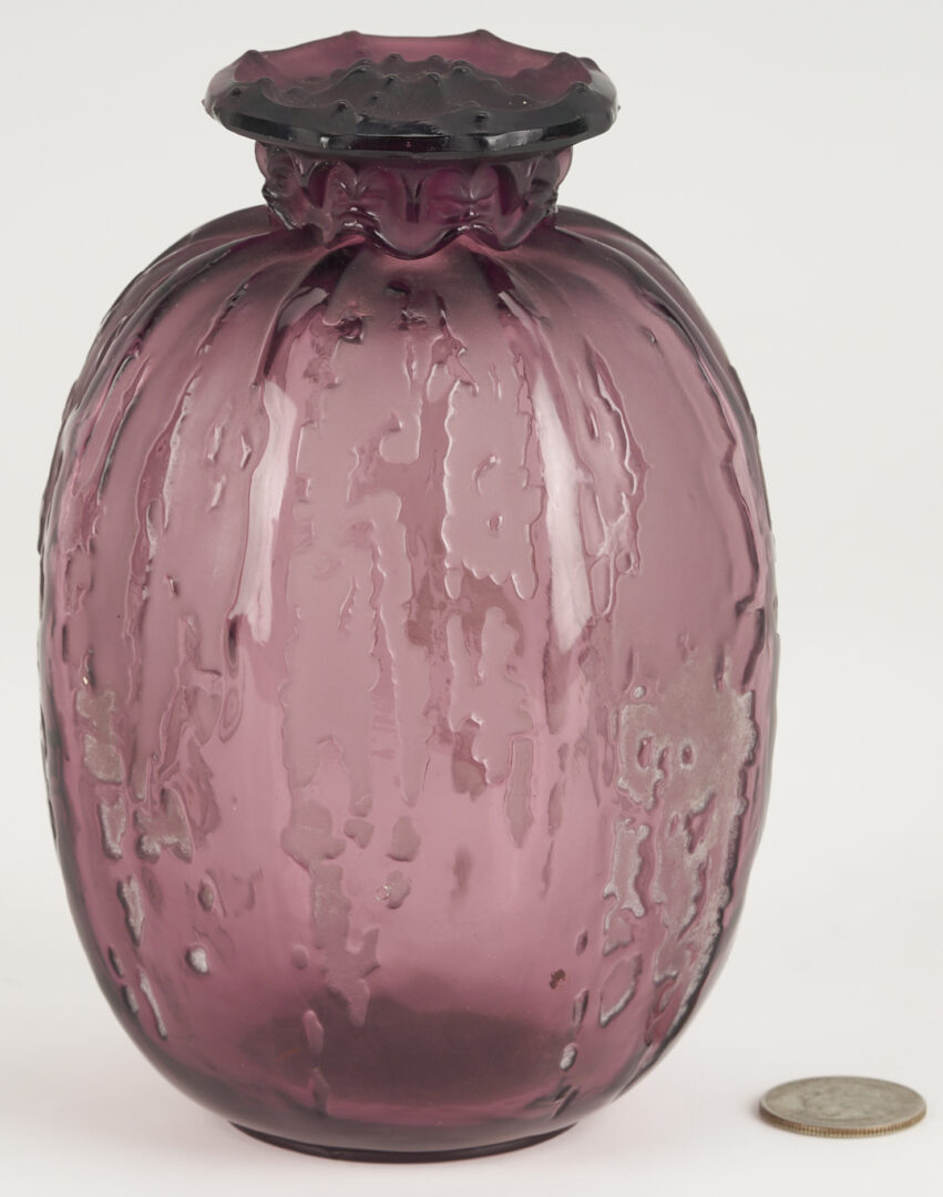 Lot 398: Rene Lalique Amethyst Fontaines Vase