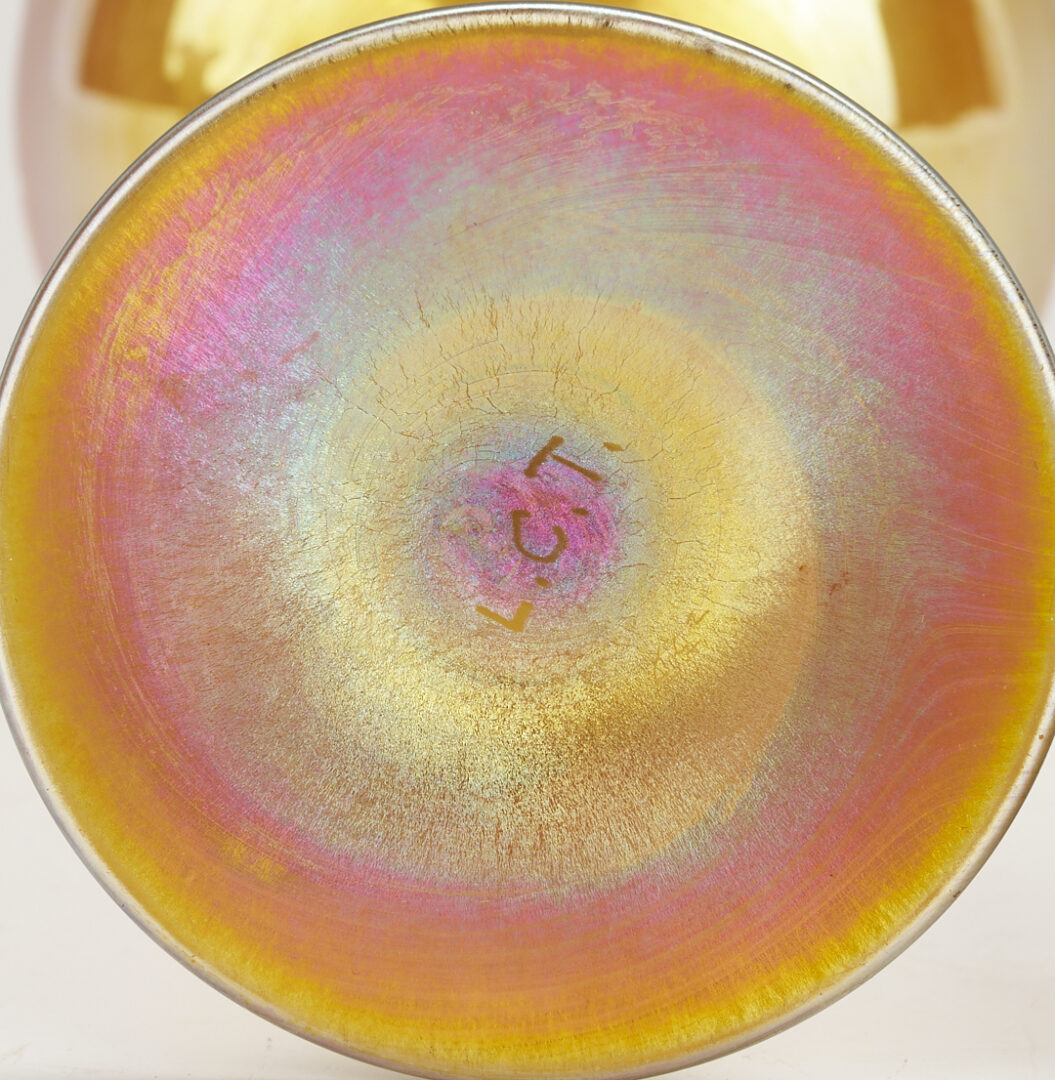Lot 401: 3 pcs. Tiffany Favrile Iridescent Art Glass, incl. Ruffled Rim Compote