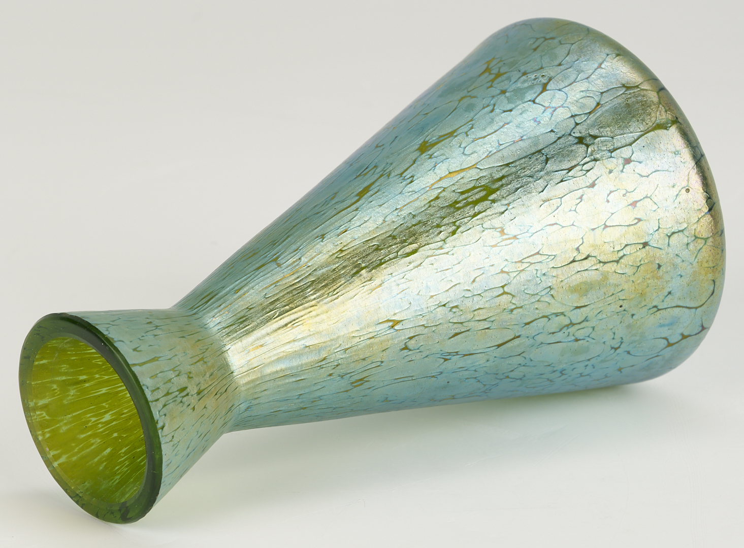 Lot 404: Loetz Papillon Vase & Signed Durand Gold Bowl