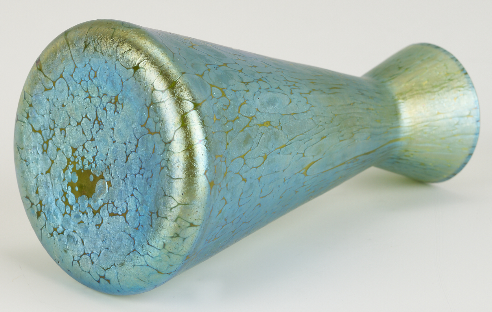 Lot 404: Loetz Papillon Vase & Signed Durand Gold Bowl