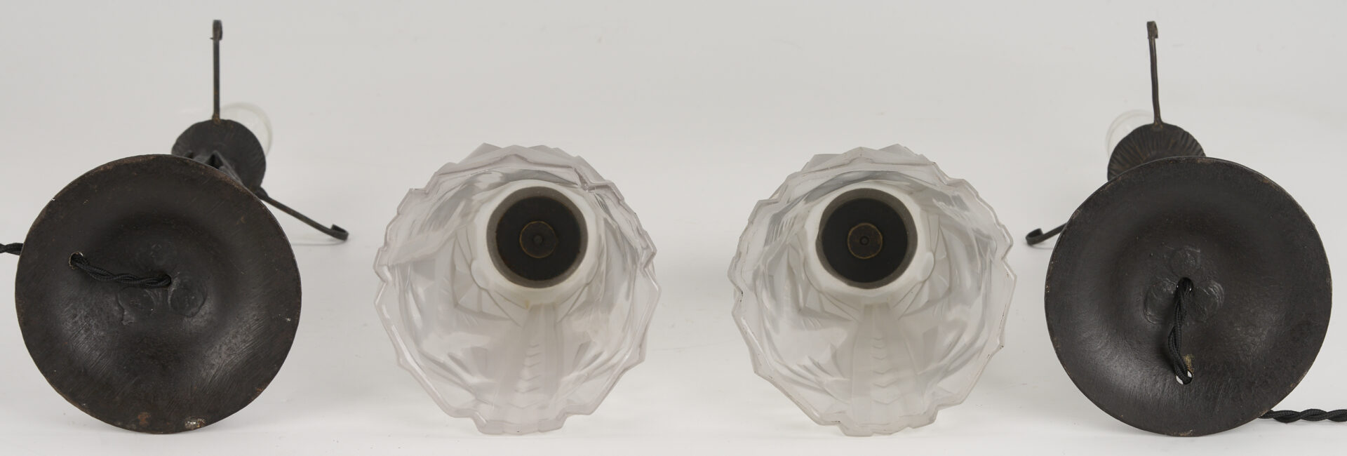 Lot 405: Pair Signed Degue French Art Deco Boudoir Lamps