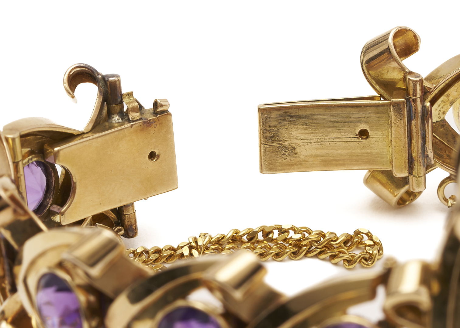 Lot 40: Antique Gold & Amethyst Bracelet