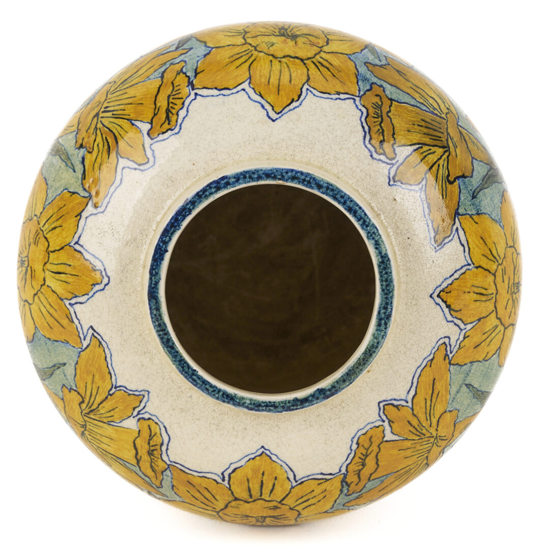 Lot 411: Exhibited Newcomb College Daffodil Vase, c. 1897