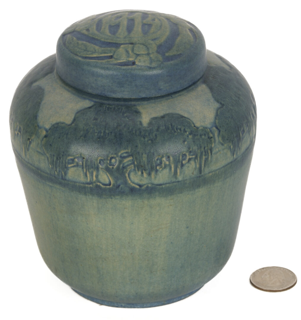 Lot 412: Newcomb College Pottery Covered Jar