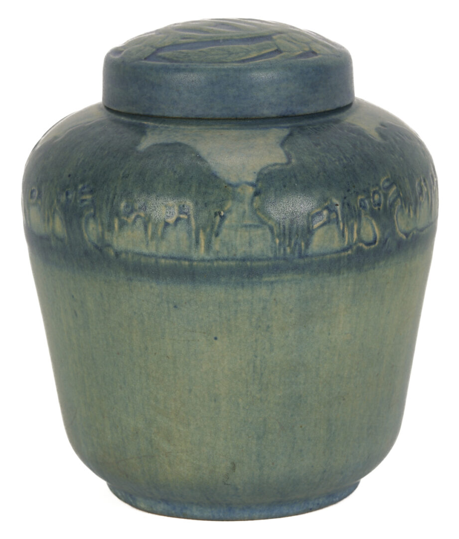 Lot 412: Newcomb College Pottery Covered Jar