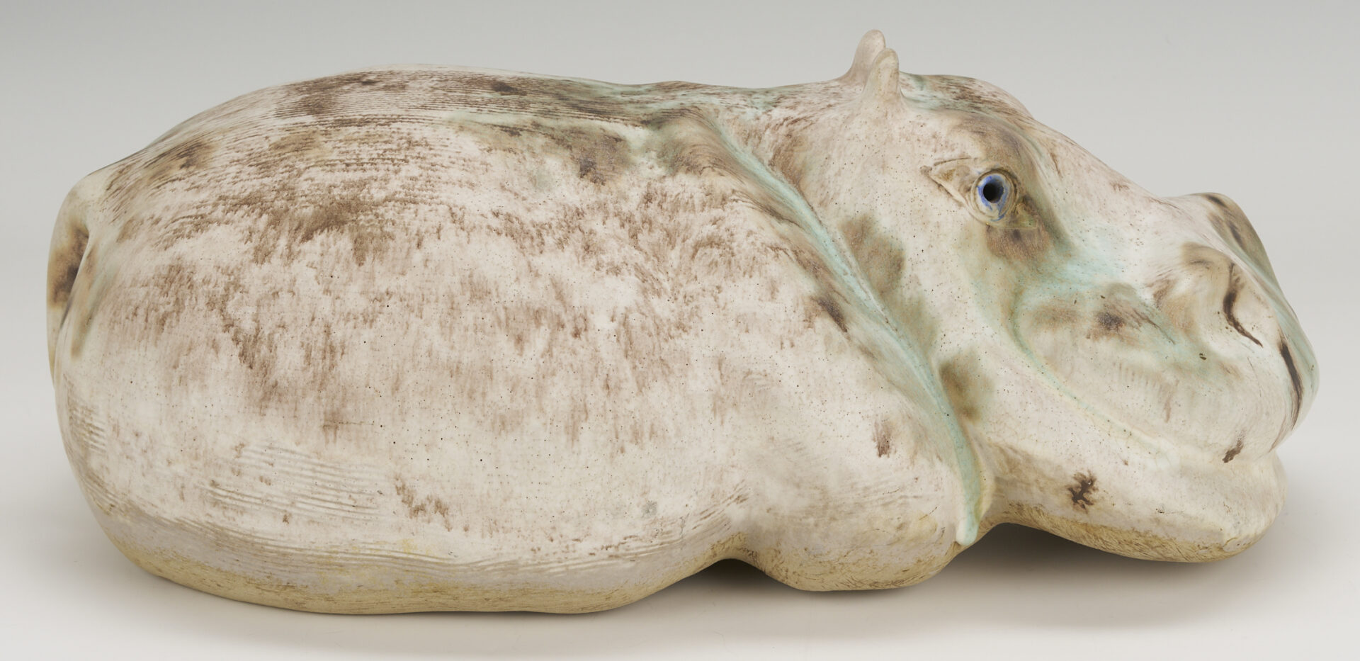Lot 413: McCarty Pottery Hippopotamus Figurine, Merigold, Mississippi