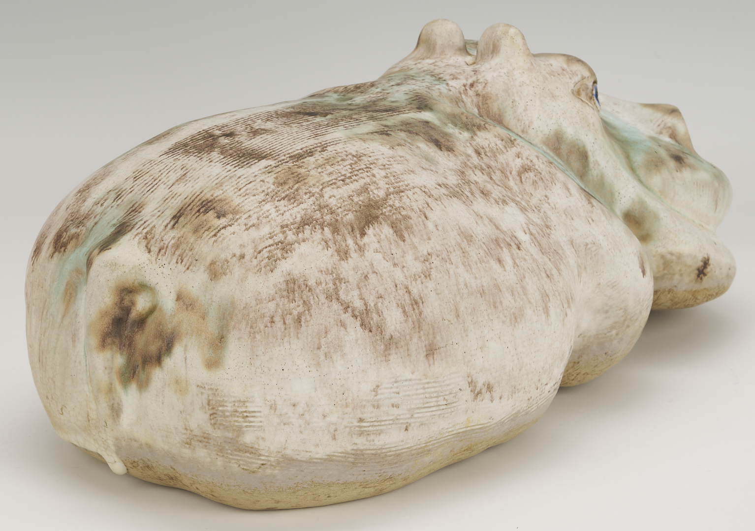 Lot 413: McCarty Pottery Hippopotamus Figurine, Merigold, Mississippi