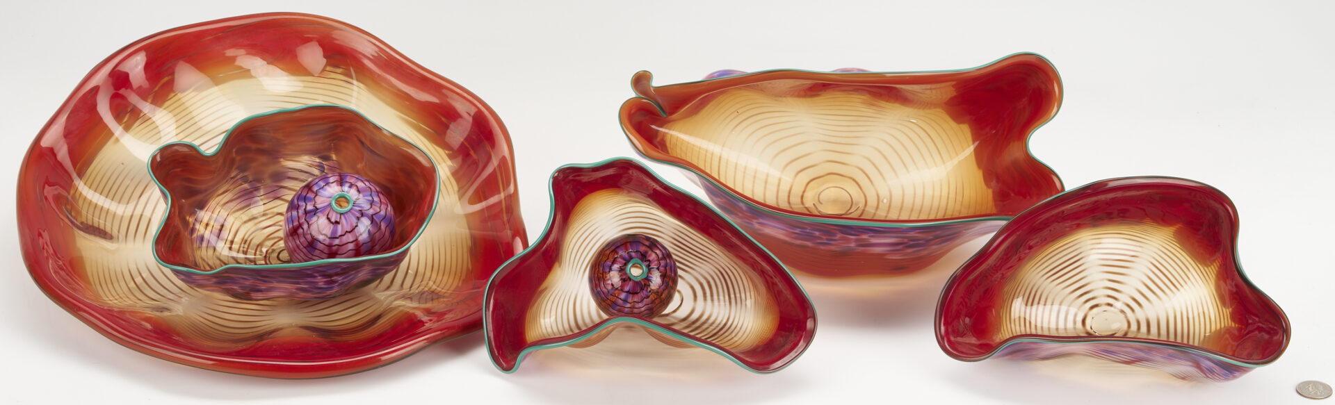 Lot 416: Dale Chihuly Vermillion Macchia Set, 1986, 7 pcs