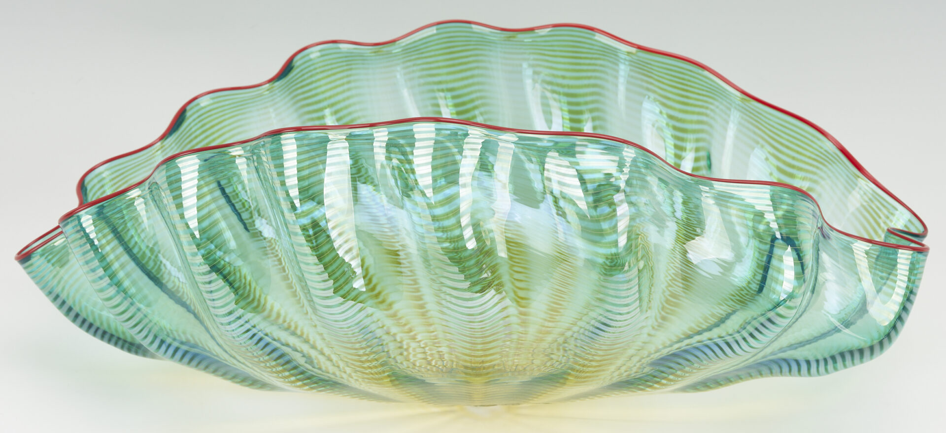 Lot 417: Dale Chihuly Clover Green Seaform Set, 2001, 7 pcs
