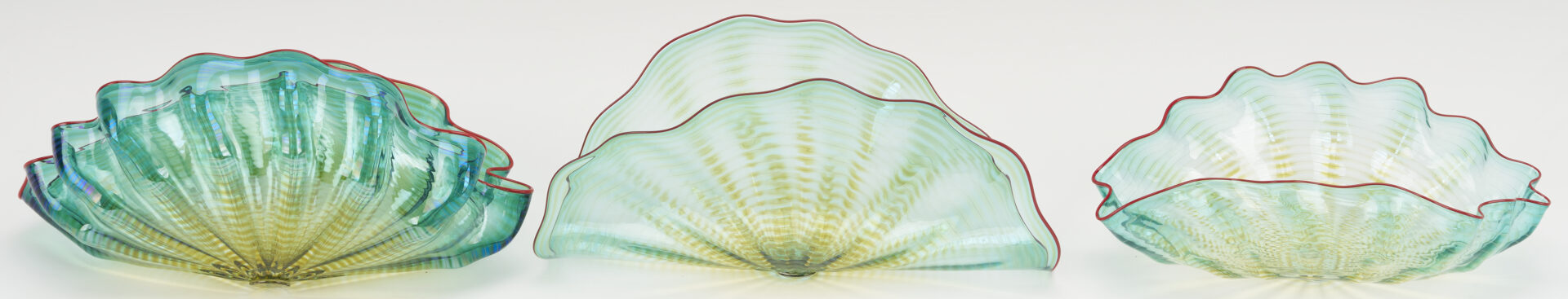 Lot 417: Dale Chihuly Clover Green Seaform Set, 2001, 7 pcs