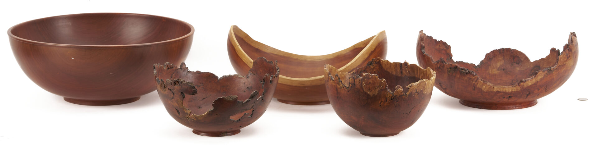 Lot 424: 5 Steve Noggle Turned Cherry Bowls