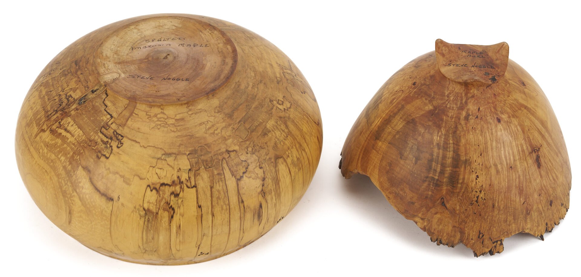 Lot 425: 5 Steve Noggle Signed Burl Bowls, Figured Maple & Spalted Ambrosia