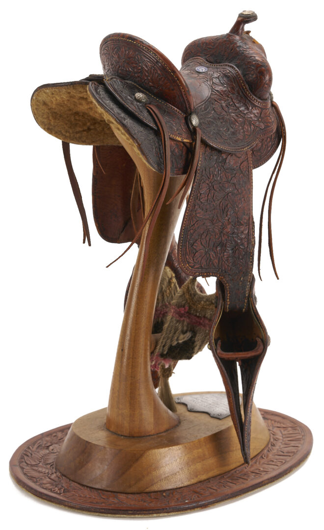 Lot 472: Visalia Quarter Scale Miniature Saddle on Stand, c. 1935