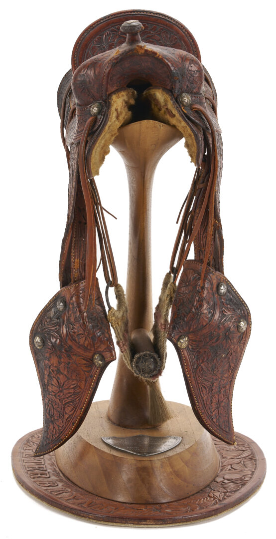 Lot 472: Visalia Quarter Scale Miniature Saddle on Stand, c. 1935