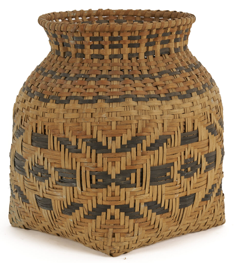 Lot 499: 4 Native American Cherokee Baskets