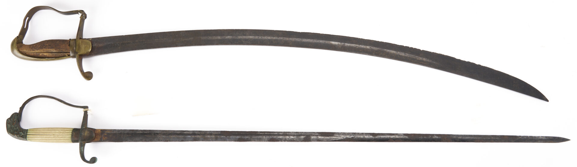 Lot 528: 5 American Swords, incl. Eagle Head, Starr Saber, 3 Post Civil War Swords (USMC) incl. scabbards