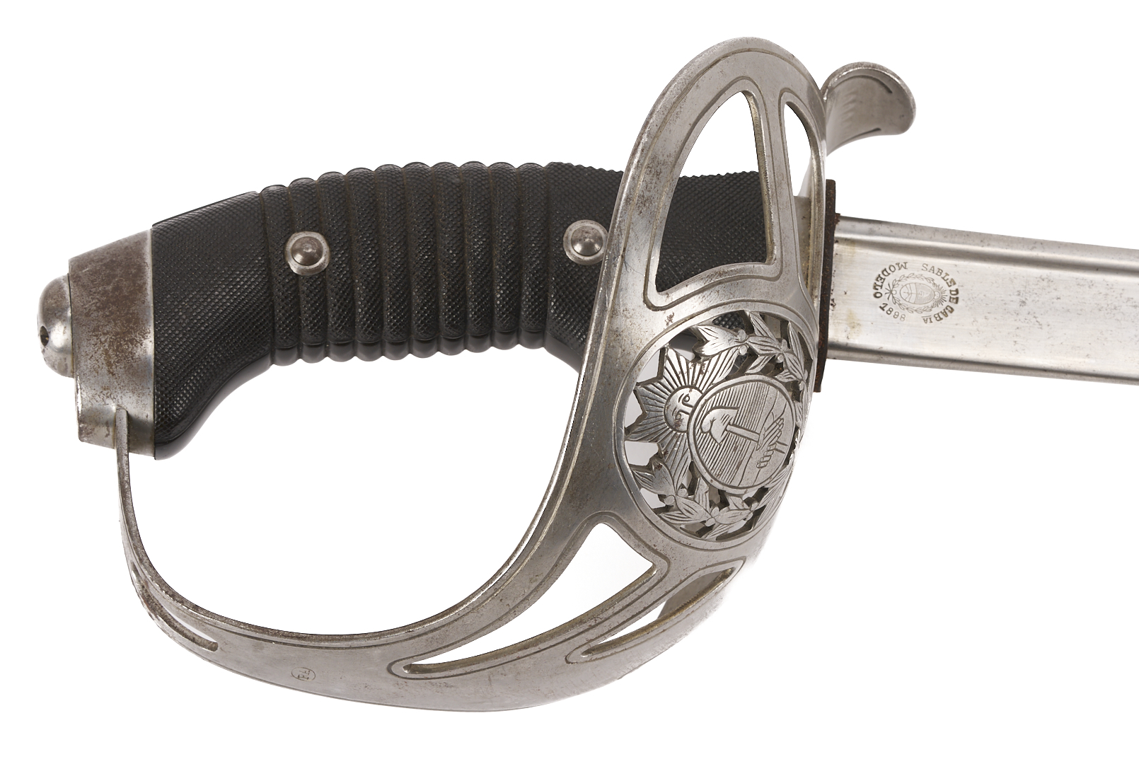 Lot 529: 3 Argentinian Bladed Weapons: Sword, Machete, & Bayonet