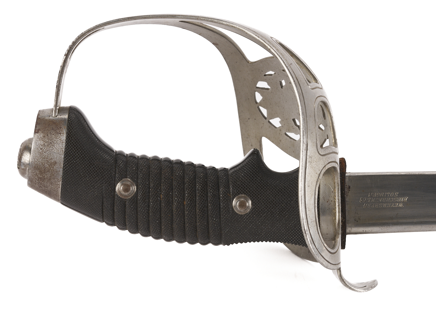 Lot 529: 3 Argentinian Bladed Weapons: Sword, Machete, & Bayonet