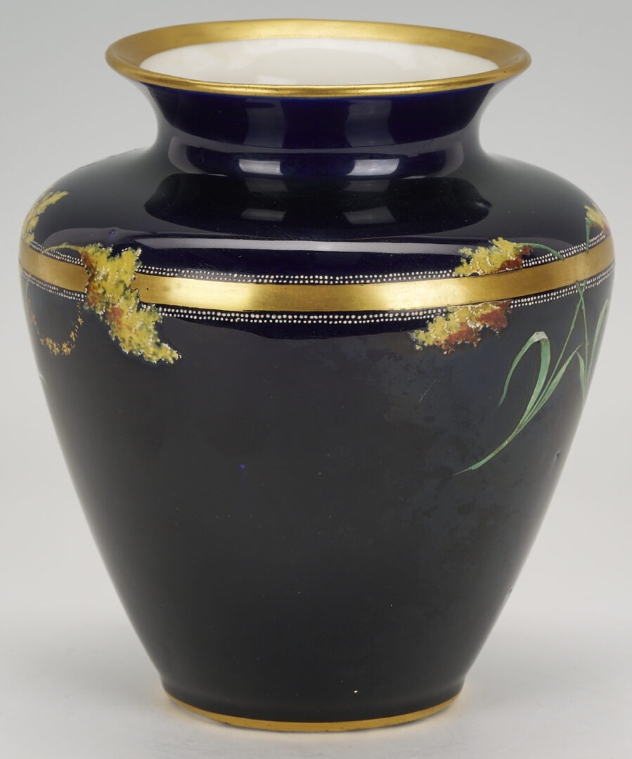 Lot 533: WWI Buffalo Pottery Vase w/ Patriotic Insignia